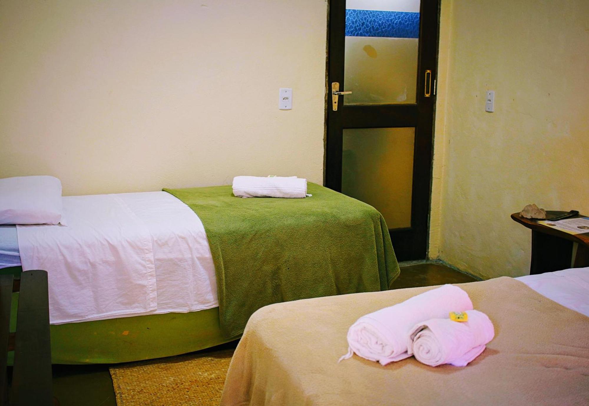 Shanti - Hospedaria Na Vila De Sao Jorge Exteriör bild